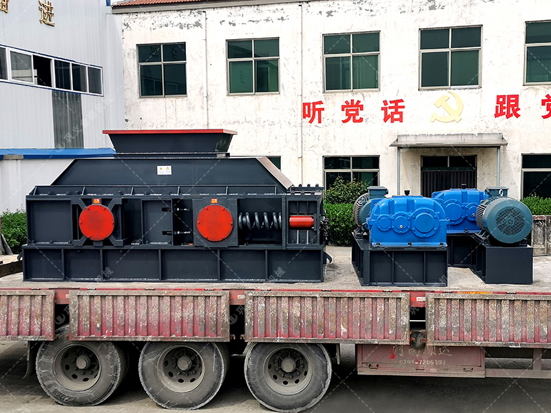 青石和河卵石哪個(gè)制砂好？用對輥破碎機(jī)怎么樣？