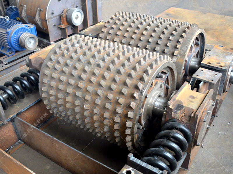 石油焦齒輥破碎機(jī)齒形有哪些？?jī)r(jià)格多少？